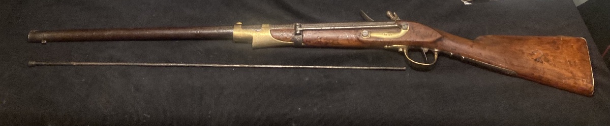 Mousqueton de HUSSARD ; Modéle 1786 de la Manufacture Royale dd Maubeuge . Fin XVIIIe Revoltion-photo-3