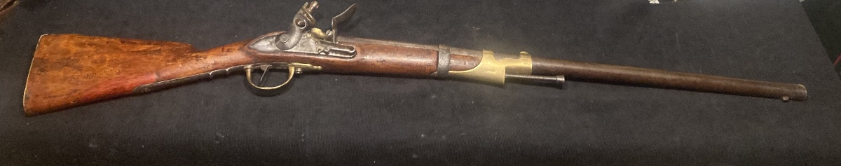 Mousqueton de HUSSARD ; Modéle 1786 de la Manufacture Royale dd Maubeuge . Fin XVIIIe Revoltion
