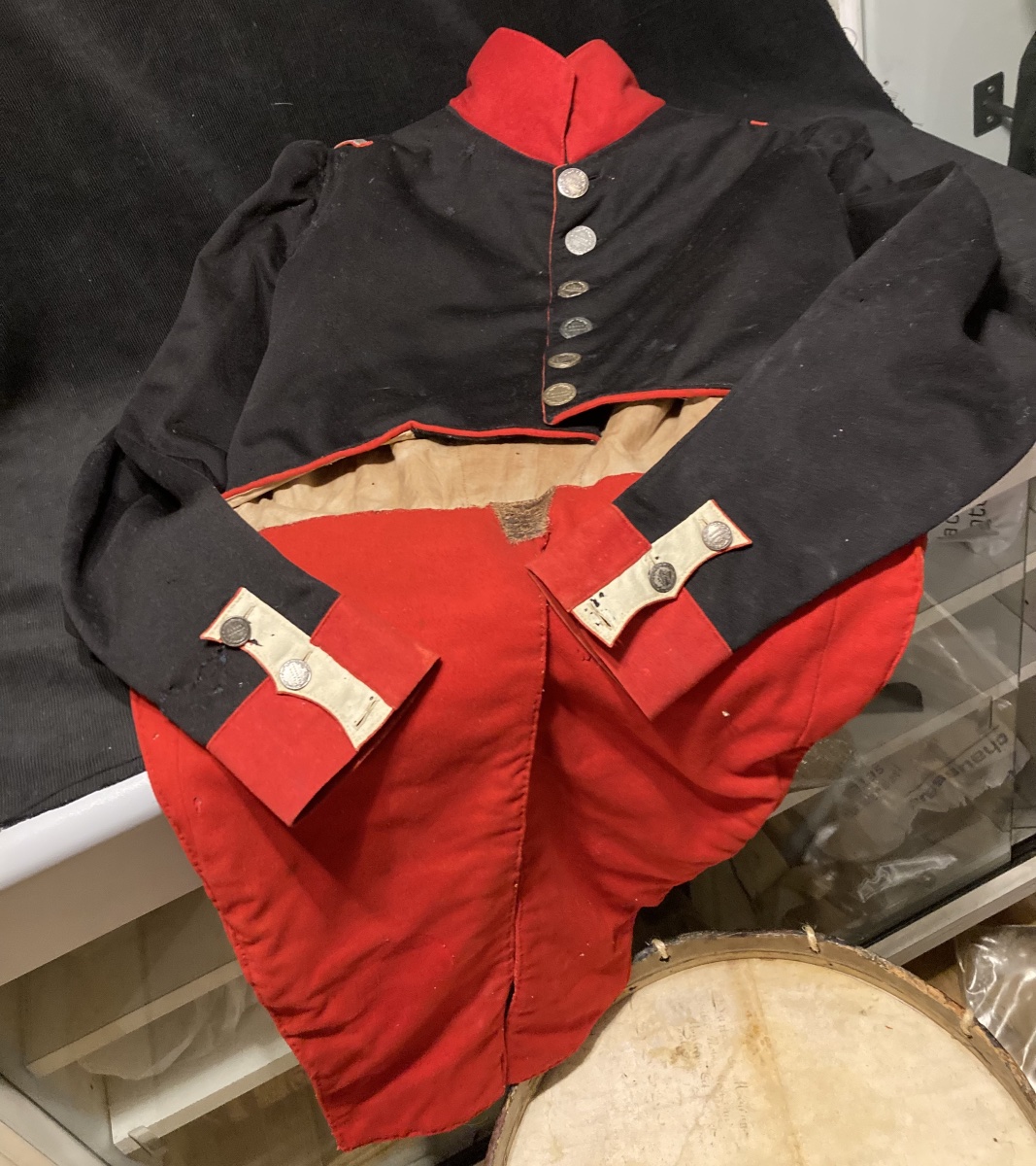 Habit dit «  SURTOUT »d’Officier  de la GARDE NATIONALE À CHEVAL. France début XIXéme.