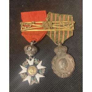 Barrette des Vieux  débris de l’Armée Impériale . Légion d’Honneur 3e type (1806-1808) .Premier