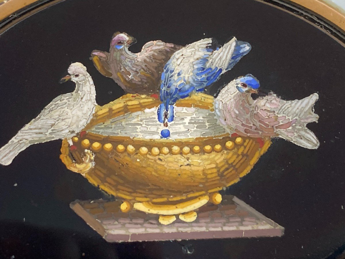 Une Boîte à Bijoux Du XIXe Siècle Réalisée Par Cesare Roccheggiani. Micromosaïque. Italie.19ème-photo-2