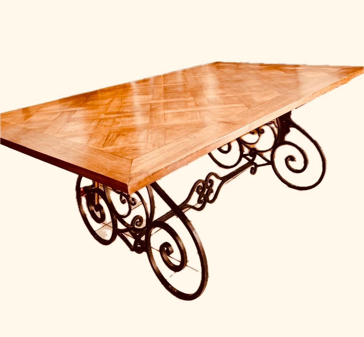 Table de salle à manger 