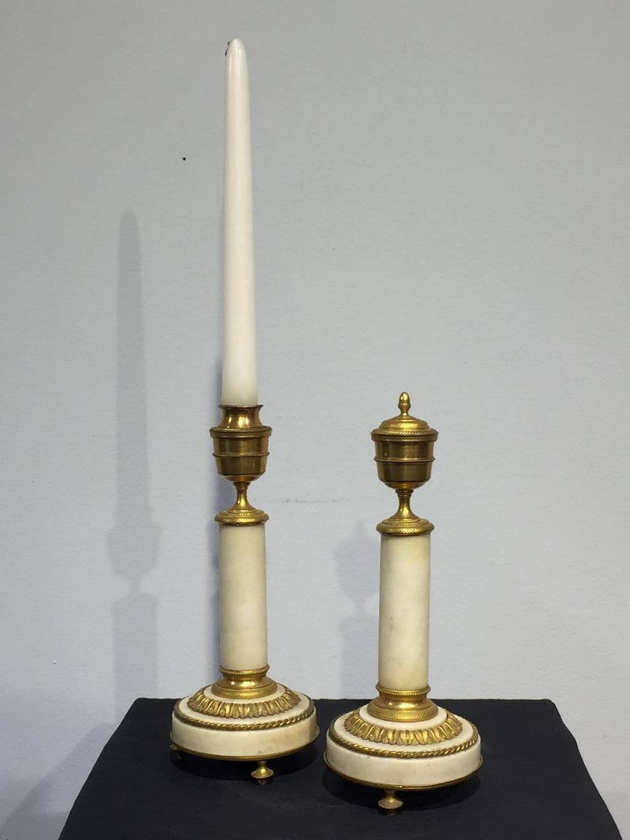 Paire De Bougeoirs Cassolettes