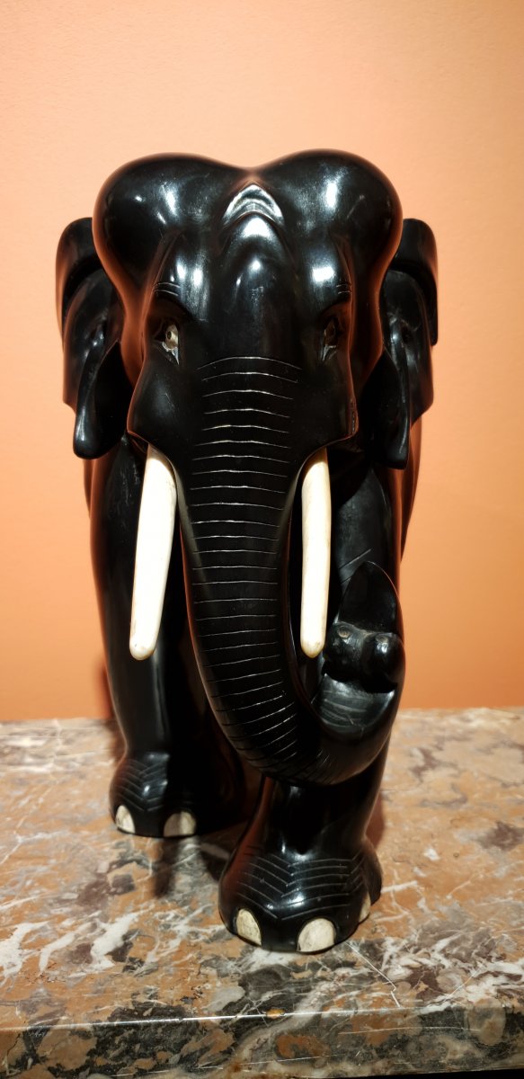 Elephant En ébène et Ivoire -photo-2