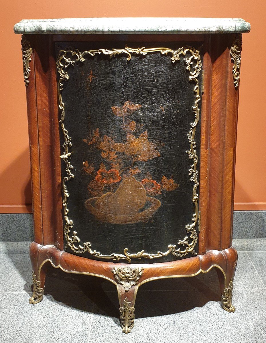 Corner Cabinet-photo-3