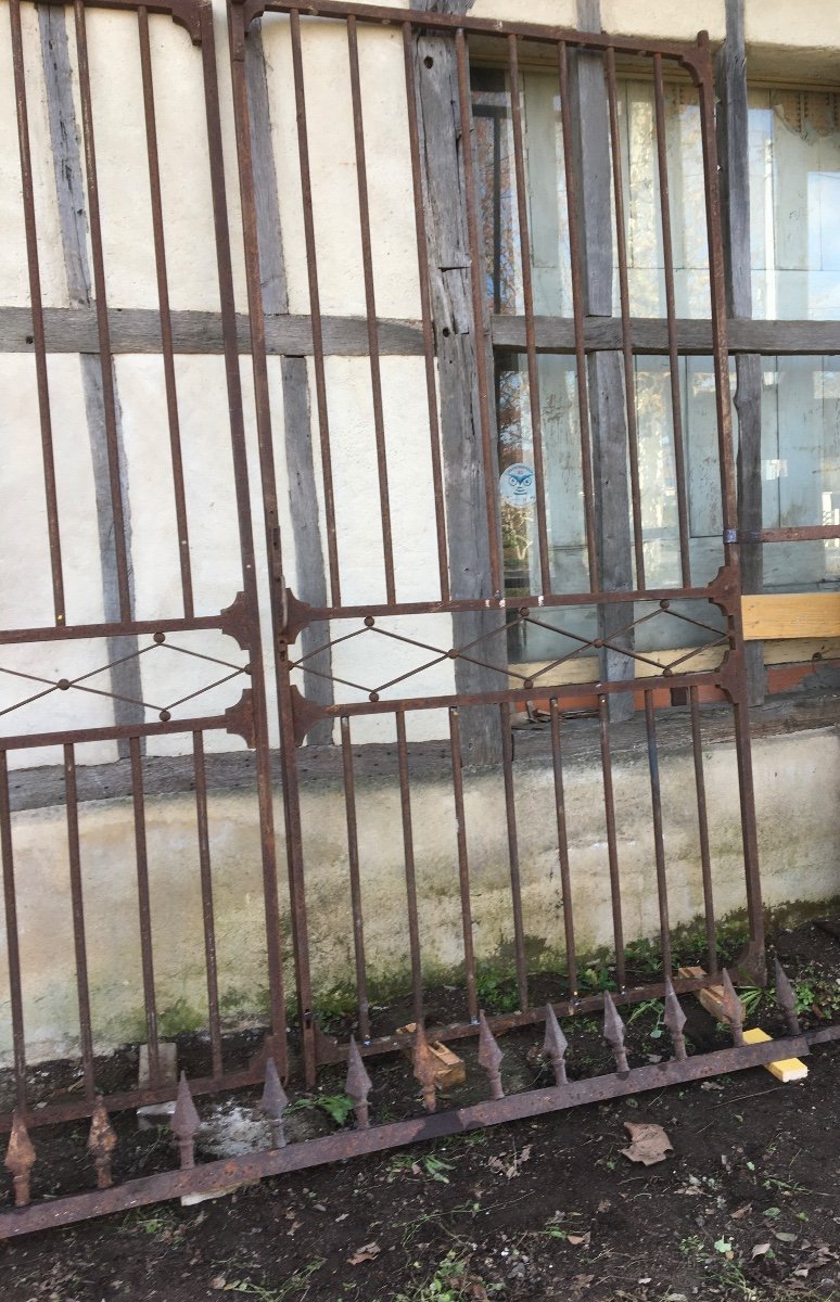 XIX Iron Gate-photo-3
