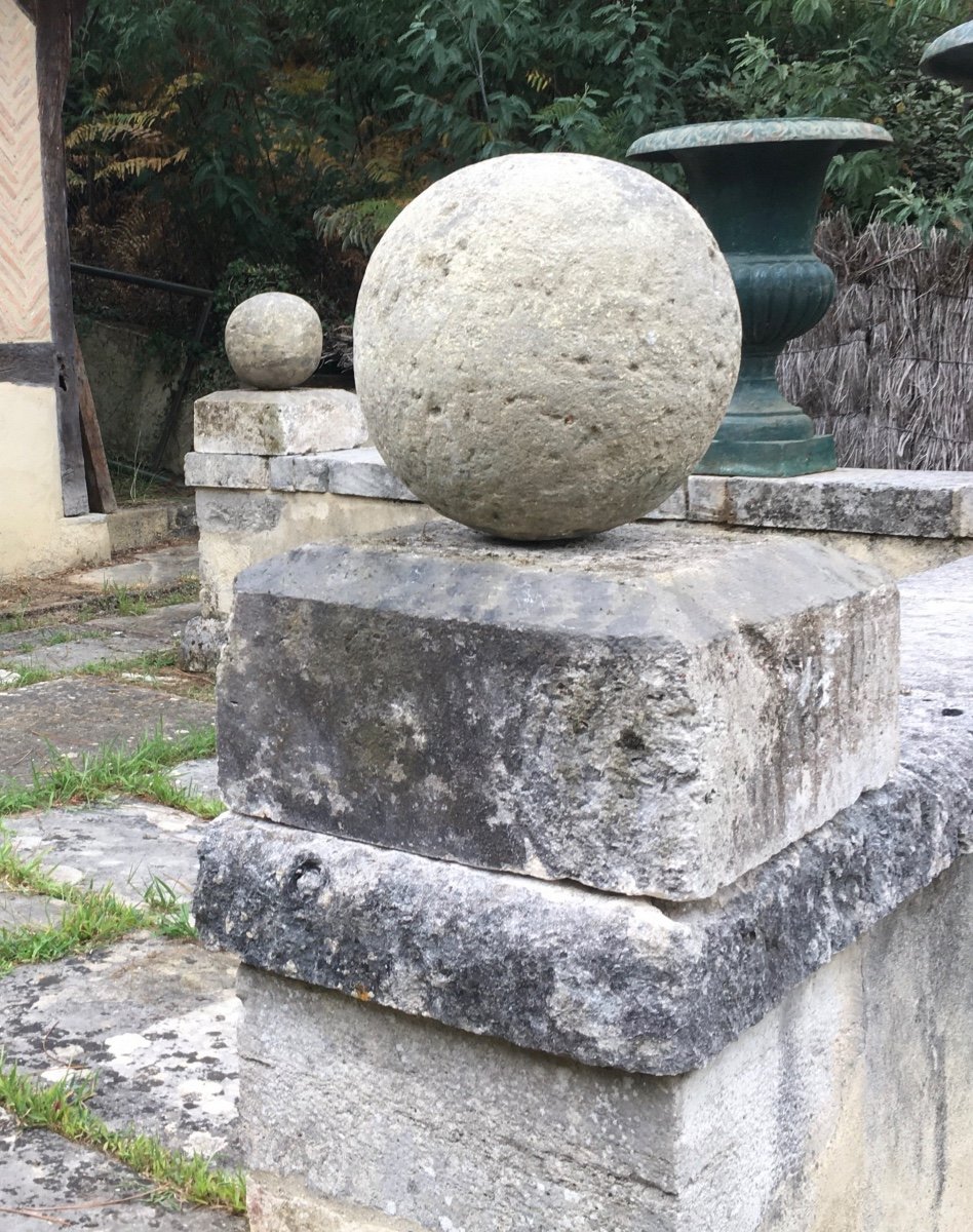 Paire De Boules Sur Piétements En Pierre XIX ème -photo-2