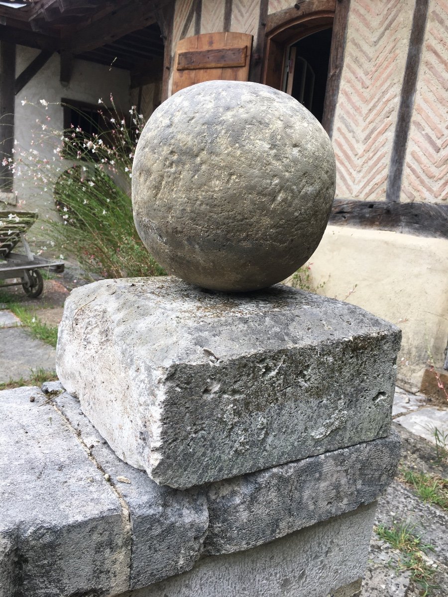 Pair Of Balls On Stone Bases XIX-photo-3
