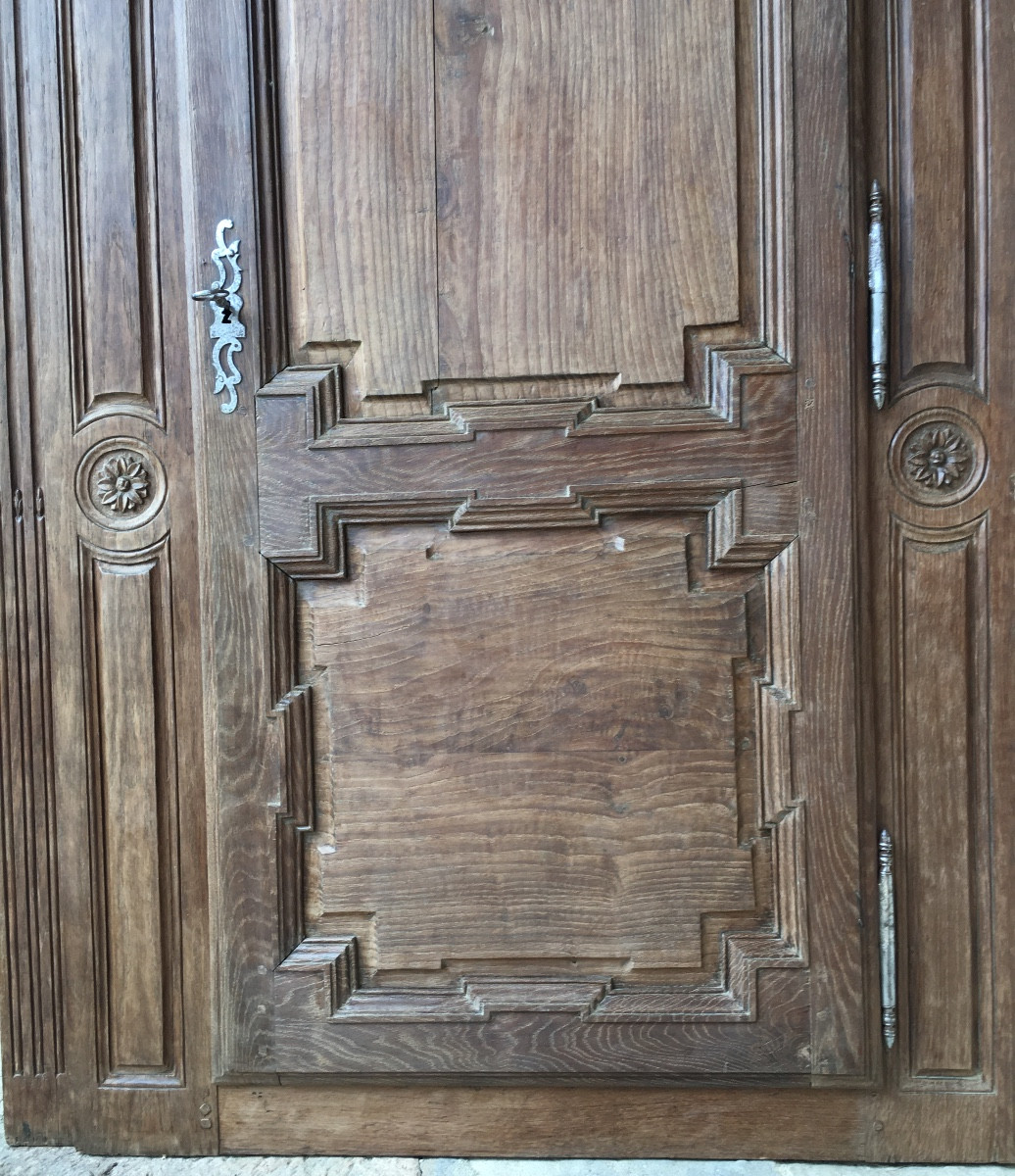 Façade de placard XVIII ème, École de Salies de Béarn, en chêne et châtaignier -photo-3