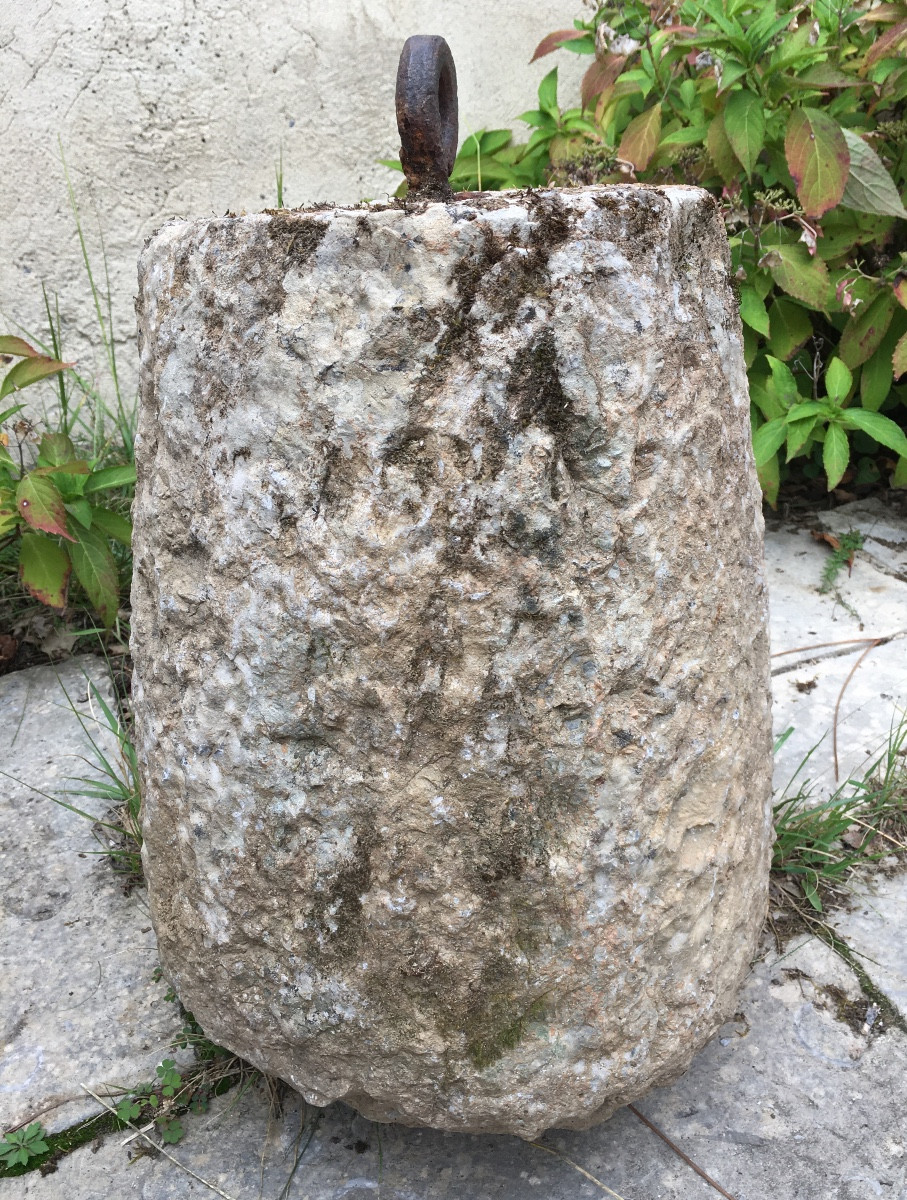 Stone Counterweight From The 17th Or 18th Century -photo-3