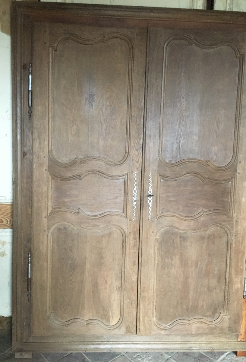 Façade de placard de boiserie en chêne XVIII ème -photo-2