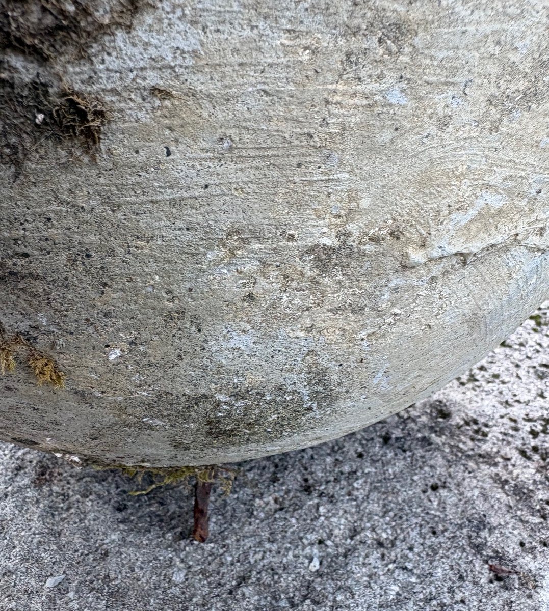 Paire de grosses boules en ciment, avec une belle patine.-photo-6