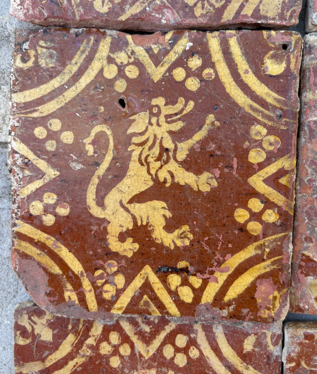 9 Flanders Glazed Terracotta Lion Tiles, 16th Or 17th Century-photo-1