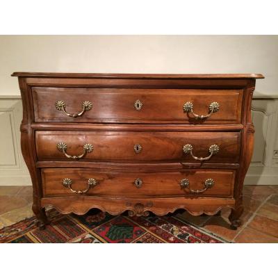 Commode tombeau Louis XV d'époque XVIII ème En Noyer