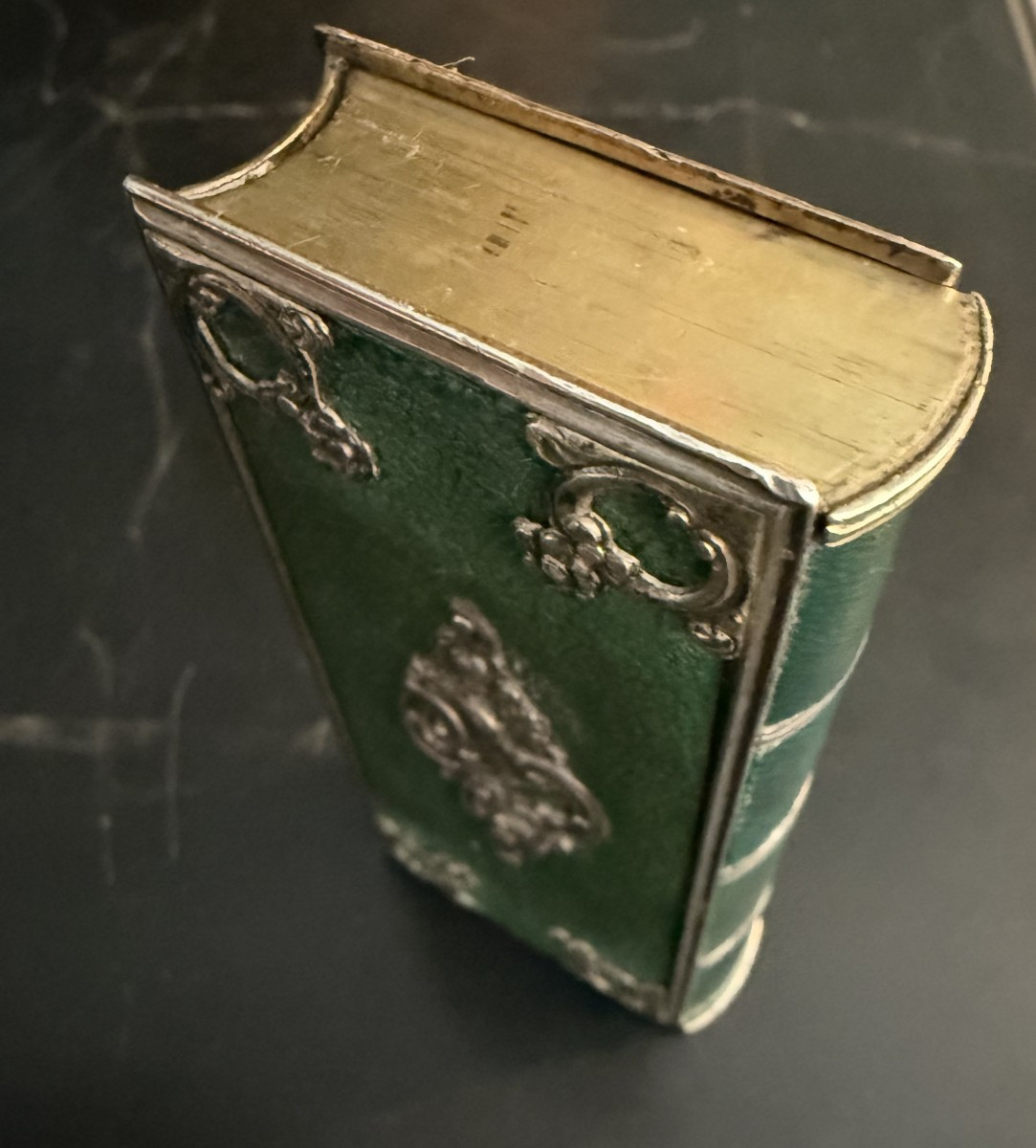 Etuis en galuchat et argent en forme de livre XVIIIe siècle-photo-3