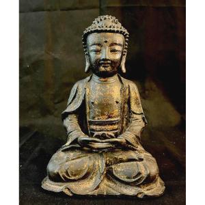 Bouddha en bronze laqué et doré, assis en dehyana mudra