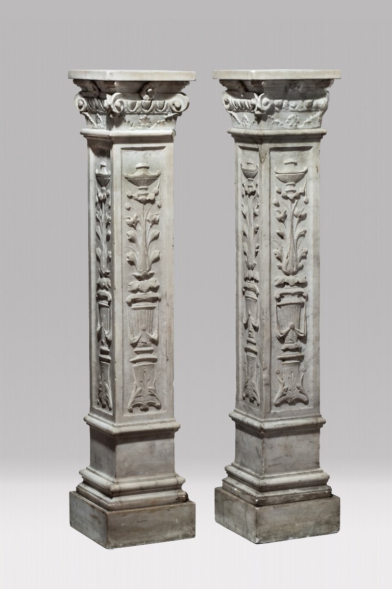 Italian Antique Pair Of Columns/plinths With Floral Motifs, 19th Century