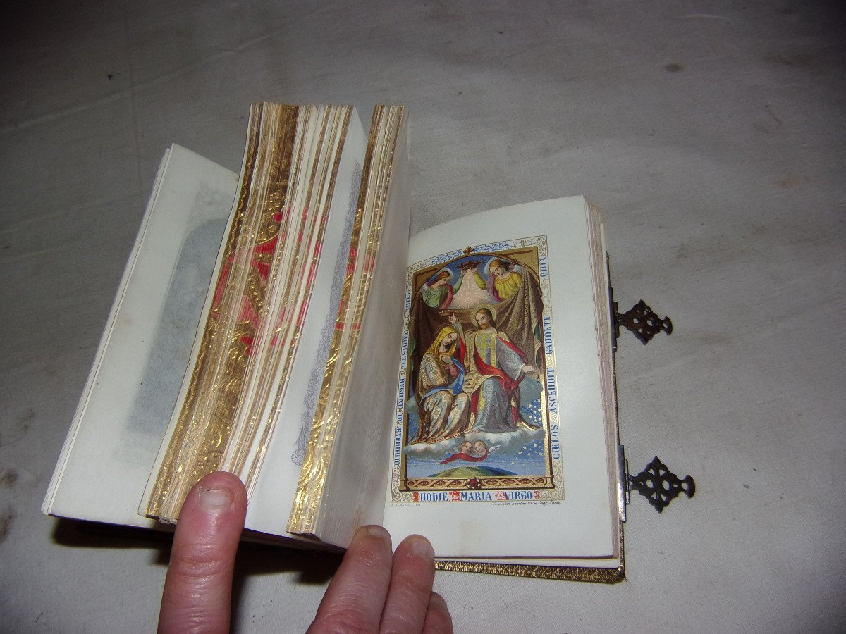 Book Of Hours, 19th Time.-photo-4