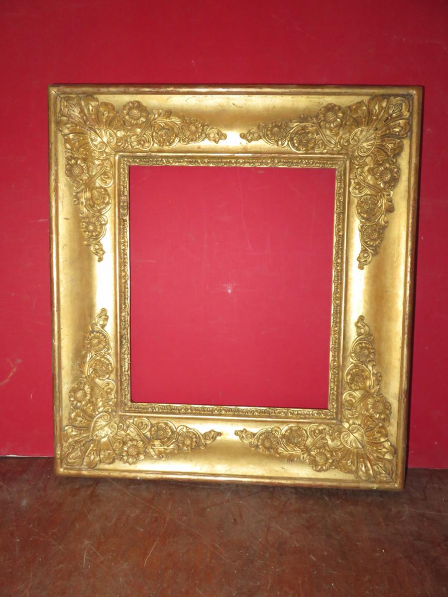 Cadre époque 19ème En Bois Doré.