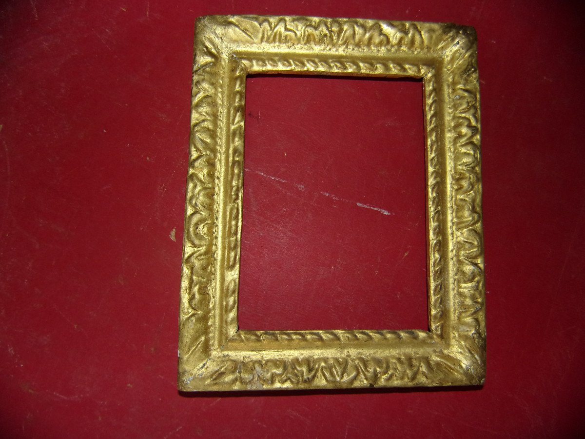 Frame From The Early 17th Century, Louis XIII, In Golden Wood.