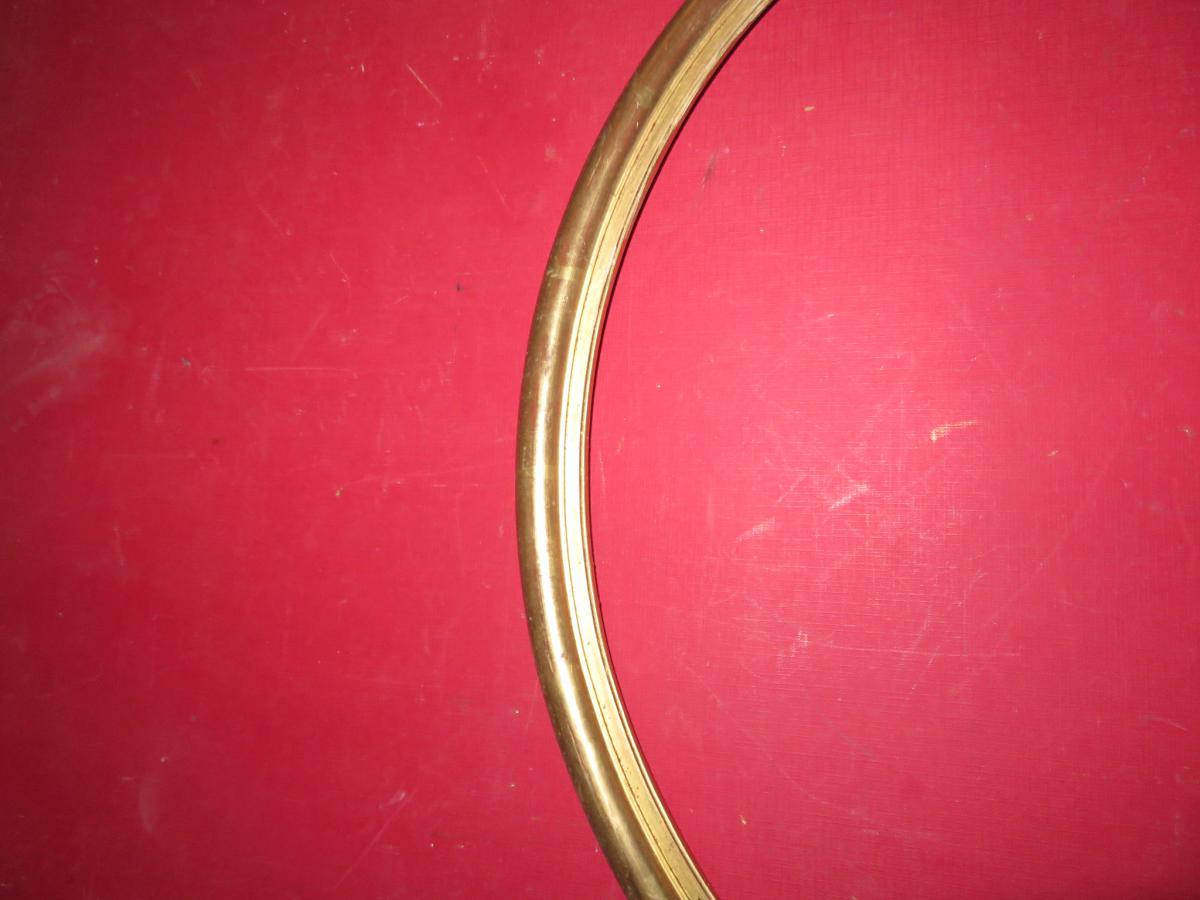 Oval Frame, 19th Time, In Golden Wood.-photo-1