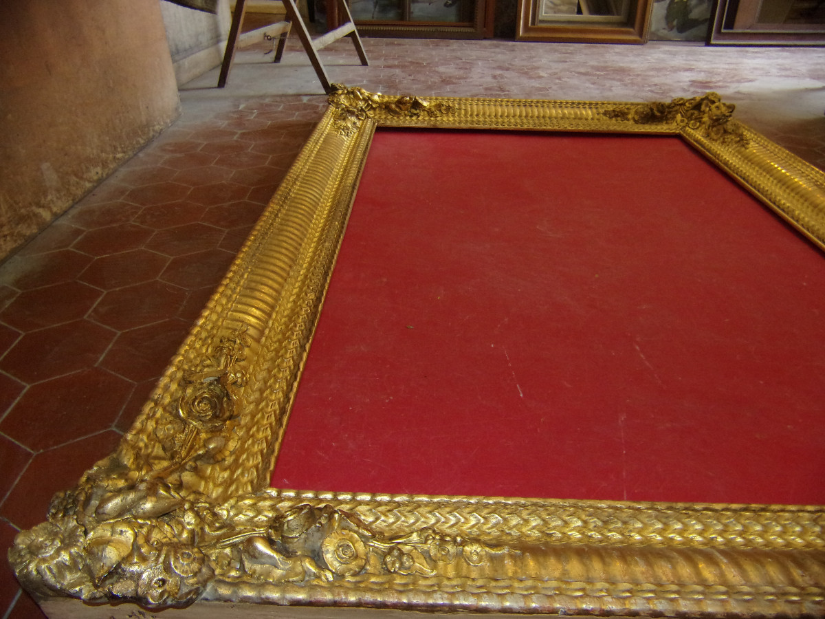 Large 19th Century Frame, In Gilded Wood.-photo-3