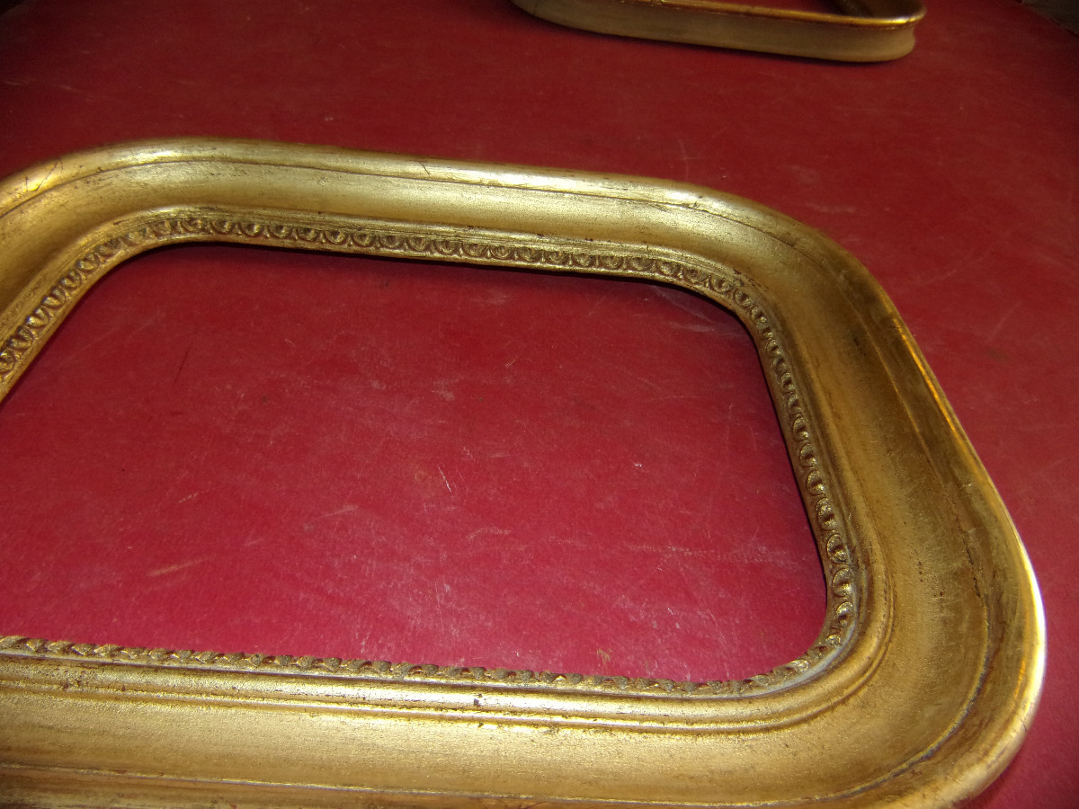 Paire de cadres époque 19ème, en bois doré.-photo-1