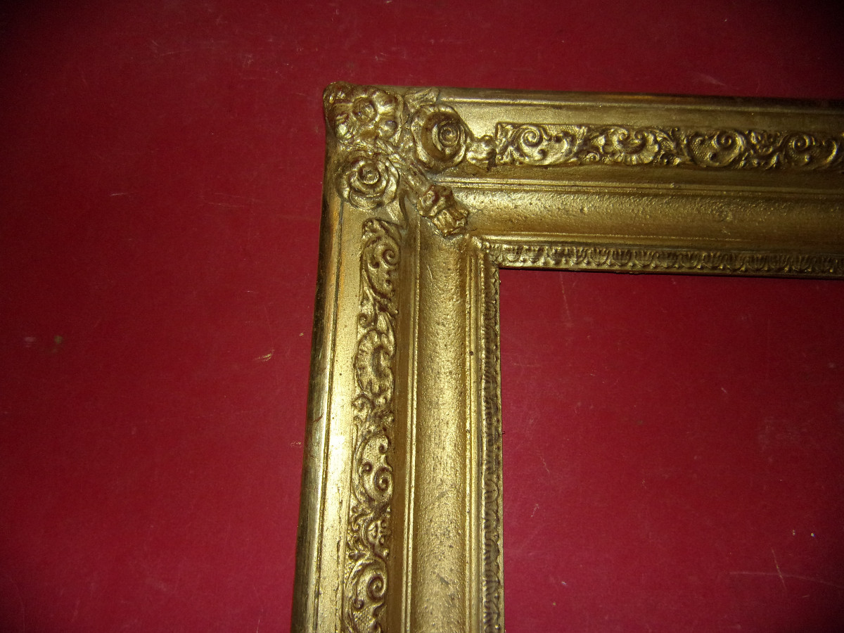 Cadre époque 19ème, en bois doré.-photo-2