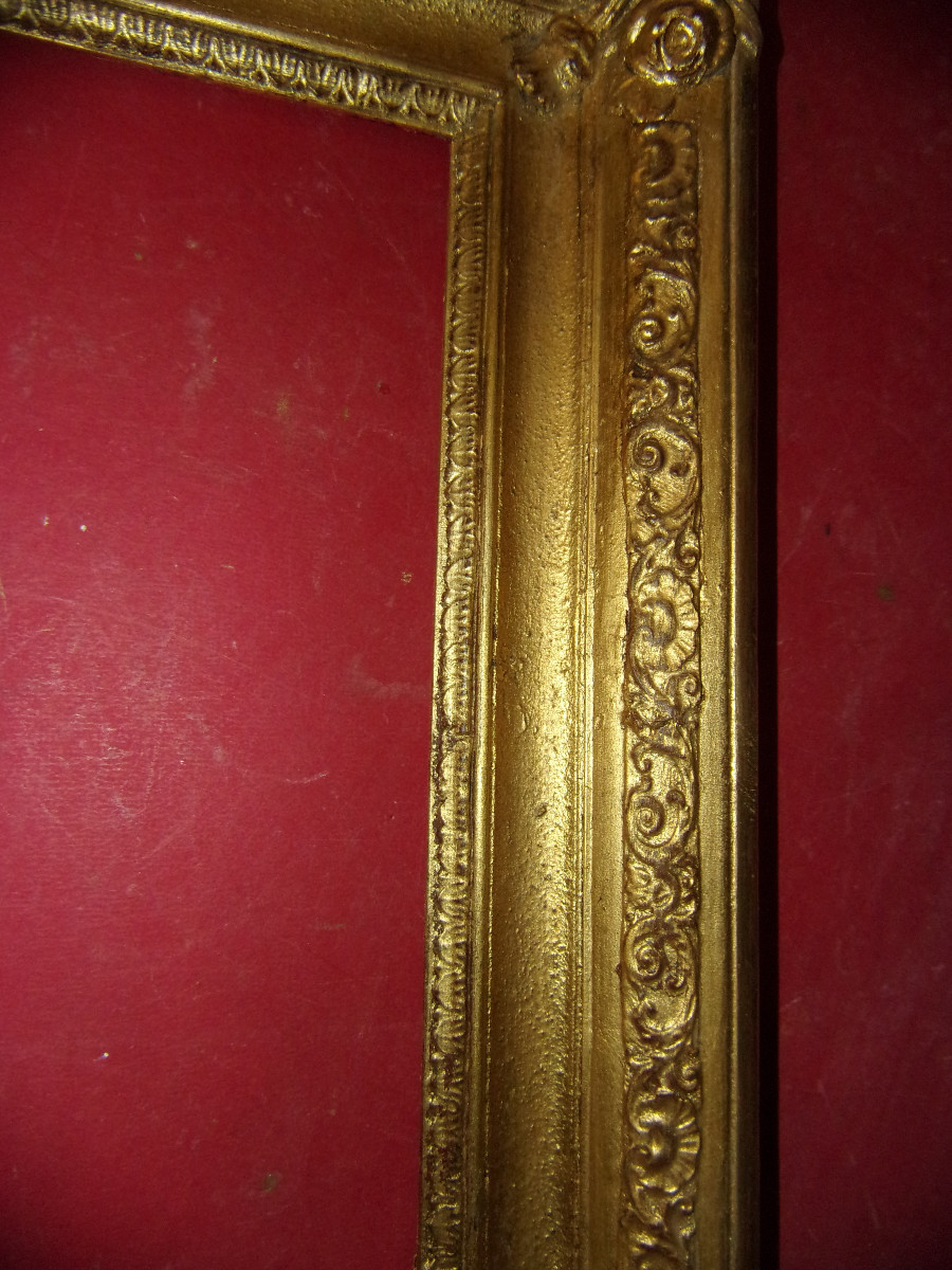 Cadre époque 19ème, en bois doré.-photo-2