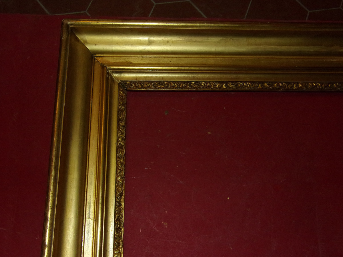 Cadre époque 19ème, en bois doré.-photo-2