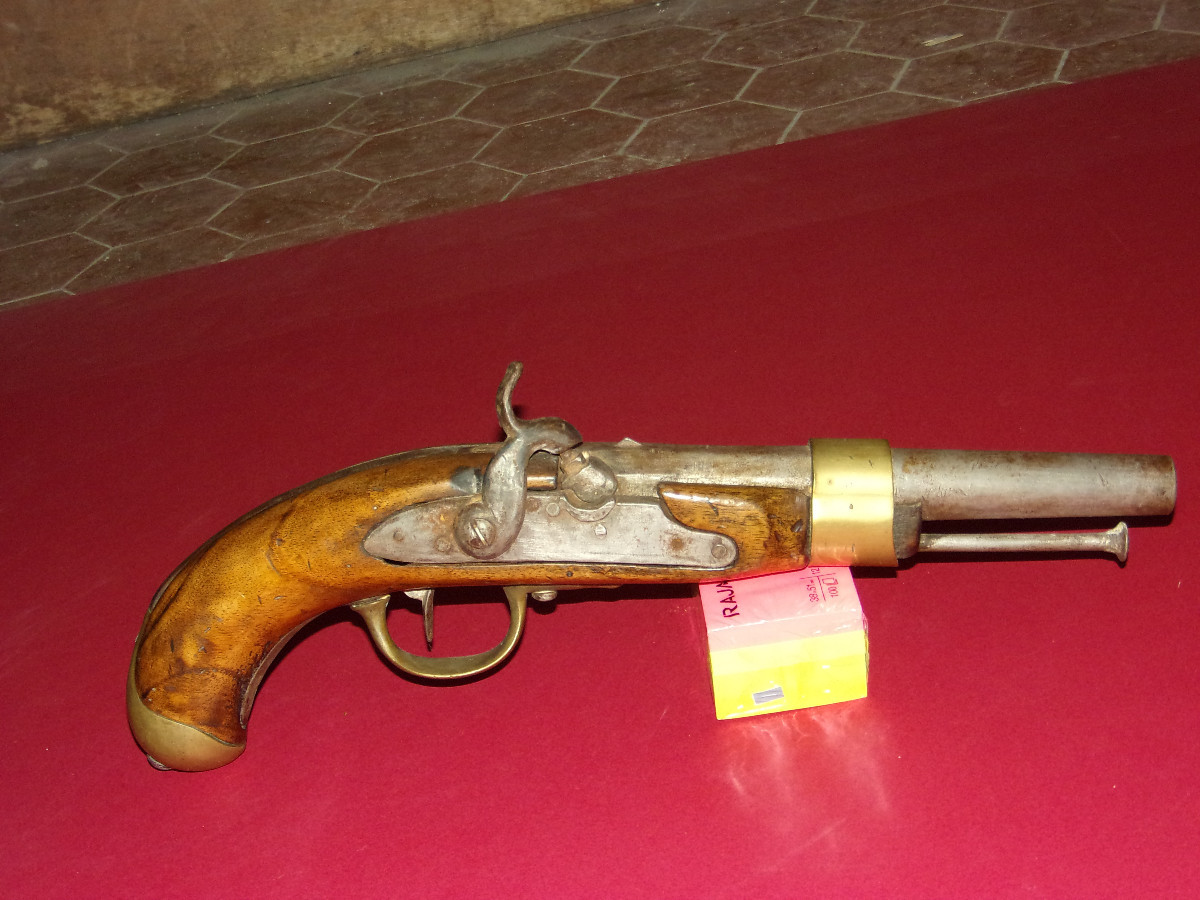 Pistolet de Gendarme modèle 1822  époque 19ème.-photo-3