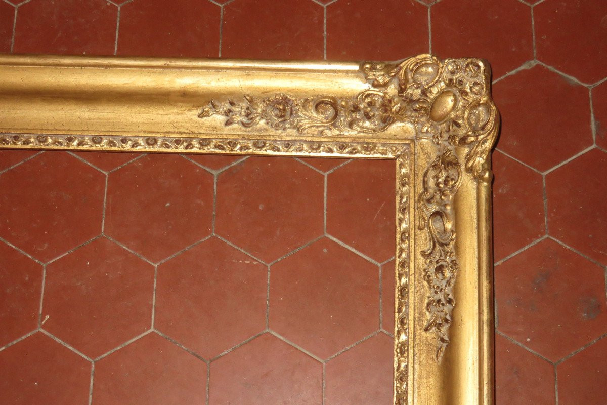 Cadre époque 19ème, en bois doré.-photo-1