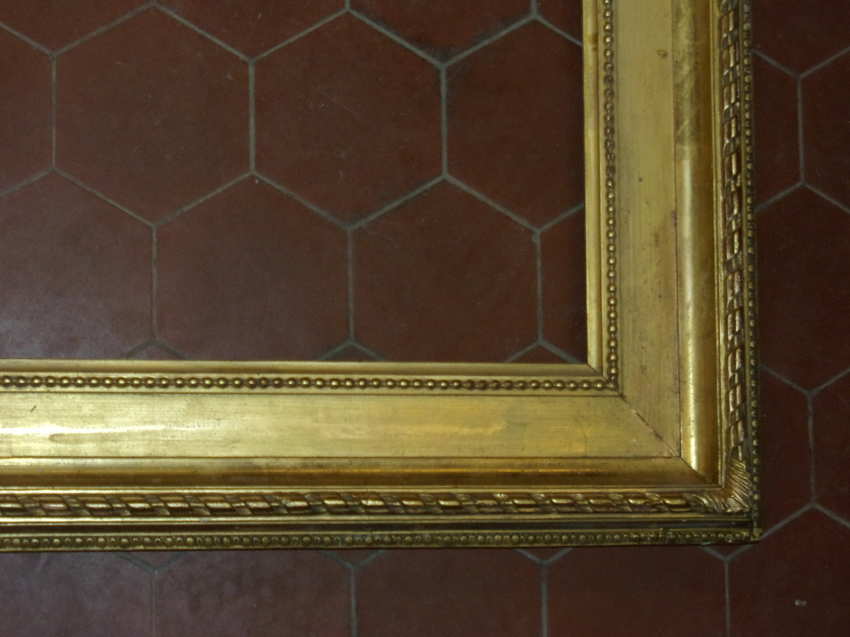 Grand Cadre époque 19ème, en bois doré.-photo-4
