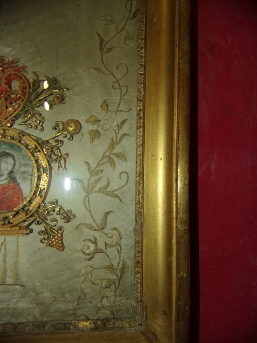 Tableau de couvent en Paperolles; Médaillon de Saint, époque fin 18ème.-photo-4