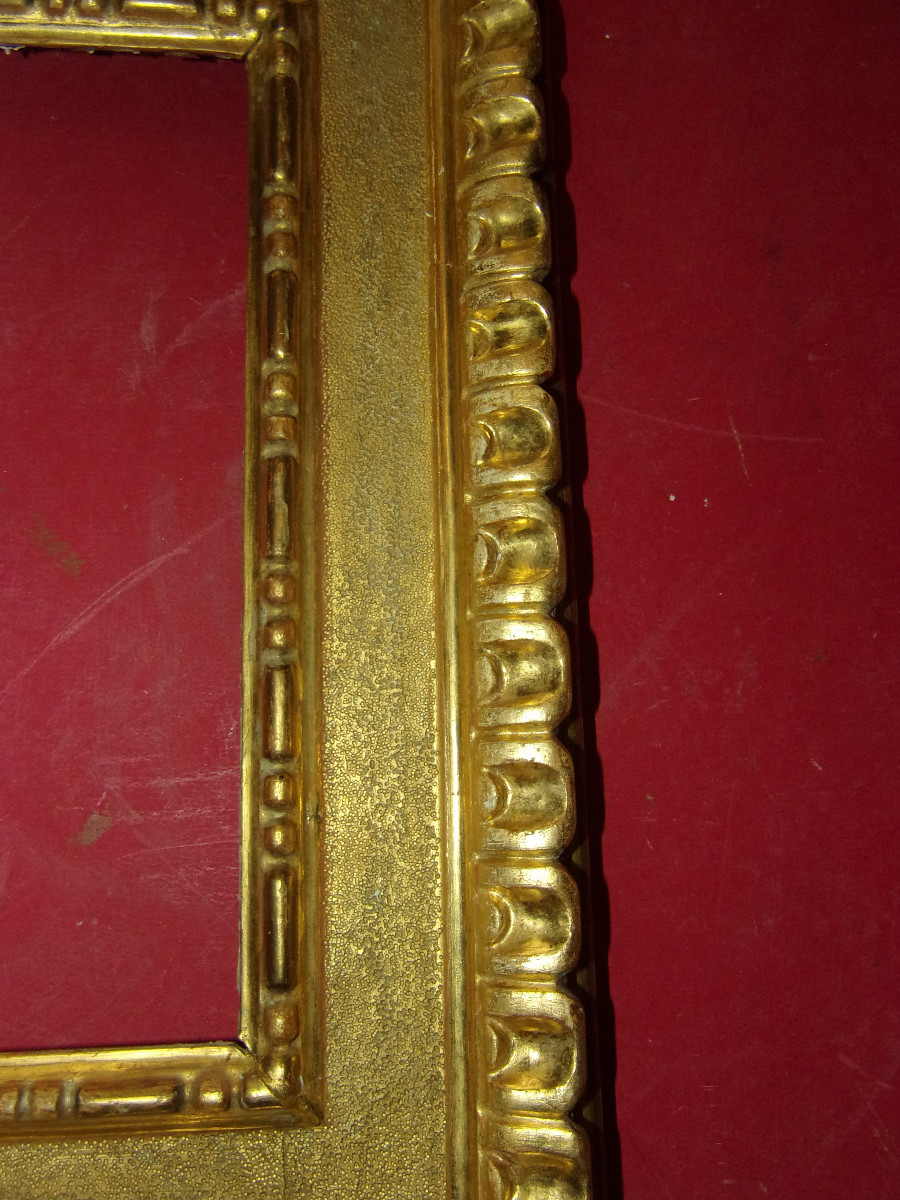 Cadre à cassetta Italien , époque 17ème, en bois doré.-photo-3