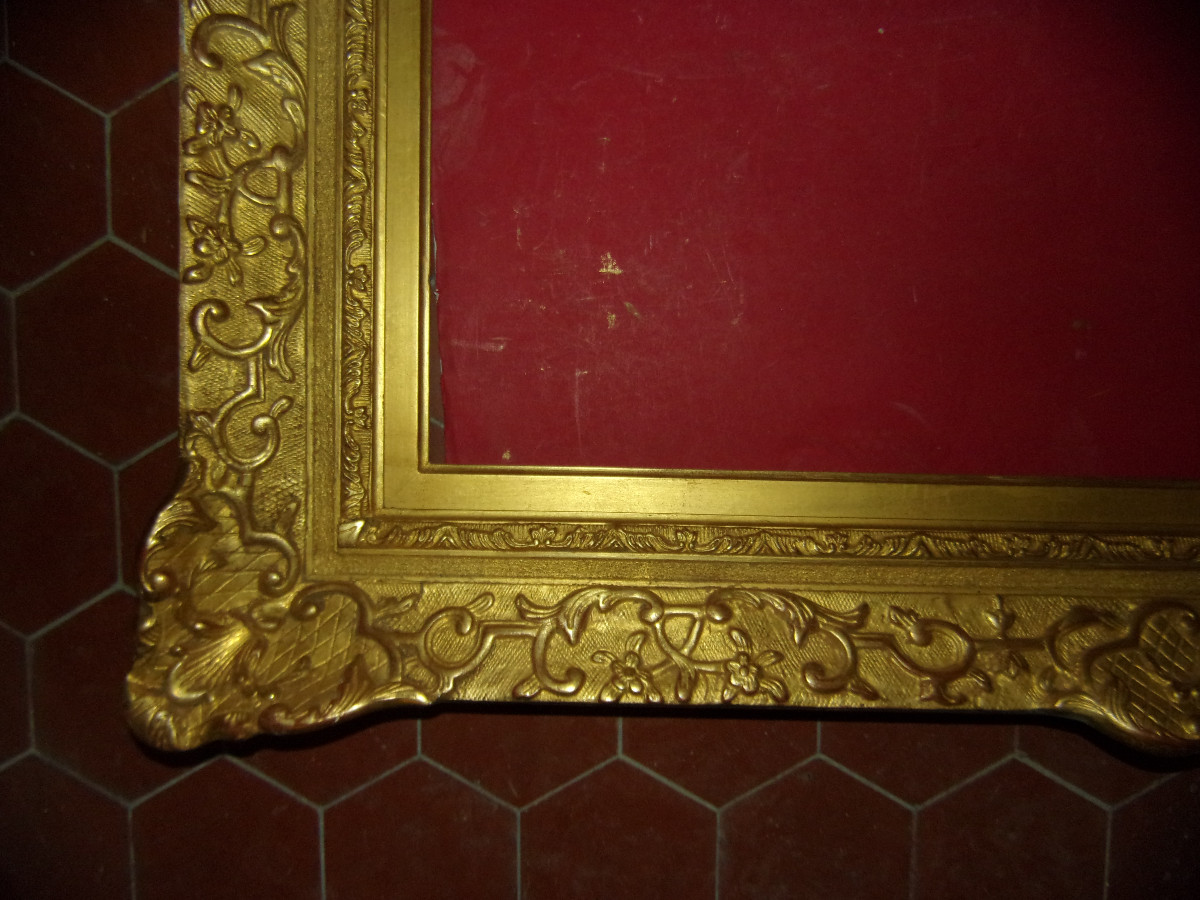 Cadre époque 20 ème, style Louis XIV, en bois doré.-photo-4
