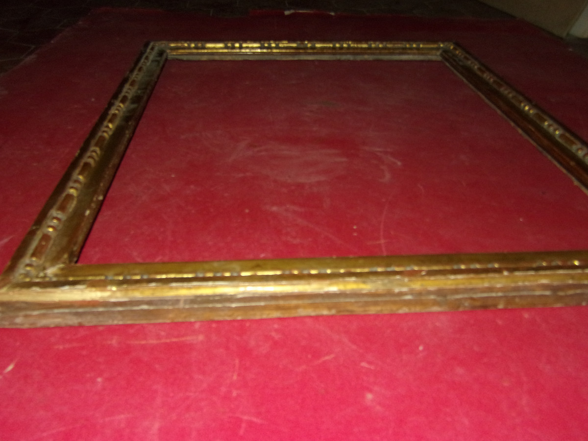 Cadre époque 18 ème, Louis XVI, en bois doré.-photo-2