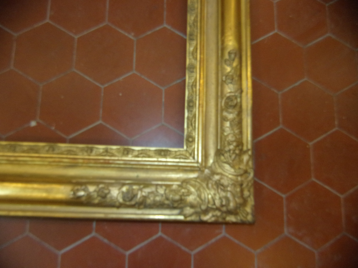 Grand Cadre époque 19ème, en bois doré.-photo-4