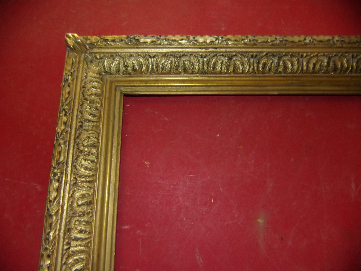 Cadre époque 19ème, en bois doré.-photo-2