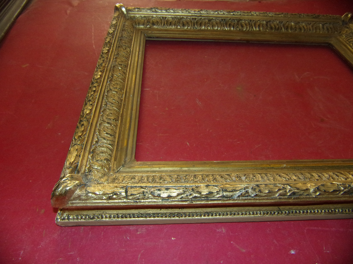 Cadre époque 19ème, en bois doré.-photo-2