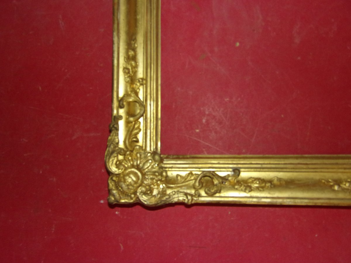 Cadre époque 19ème, en bois doré.-photo-1