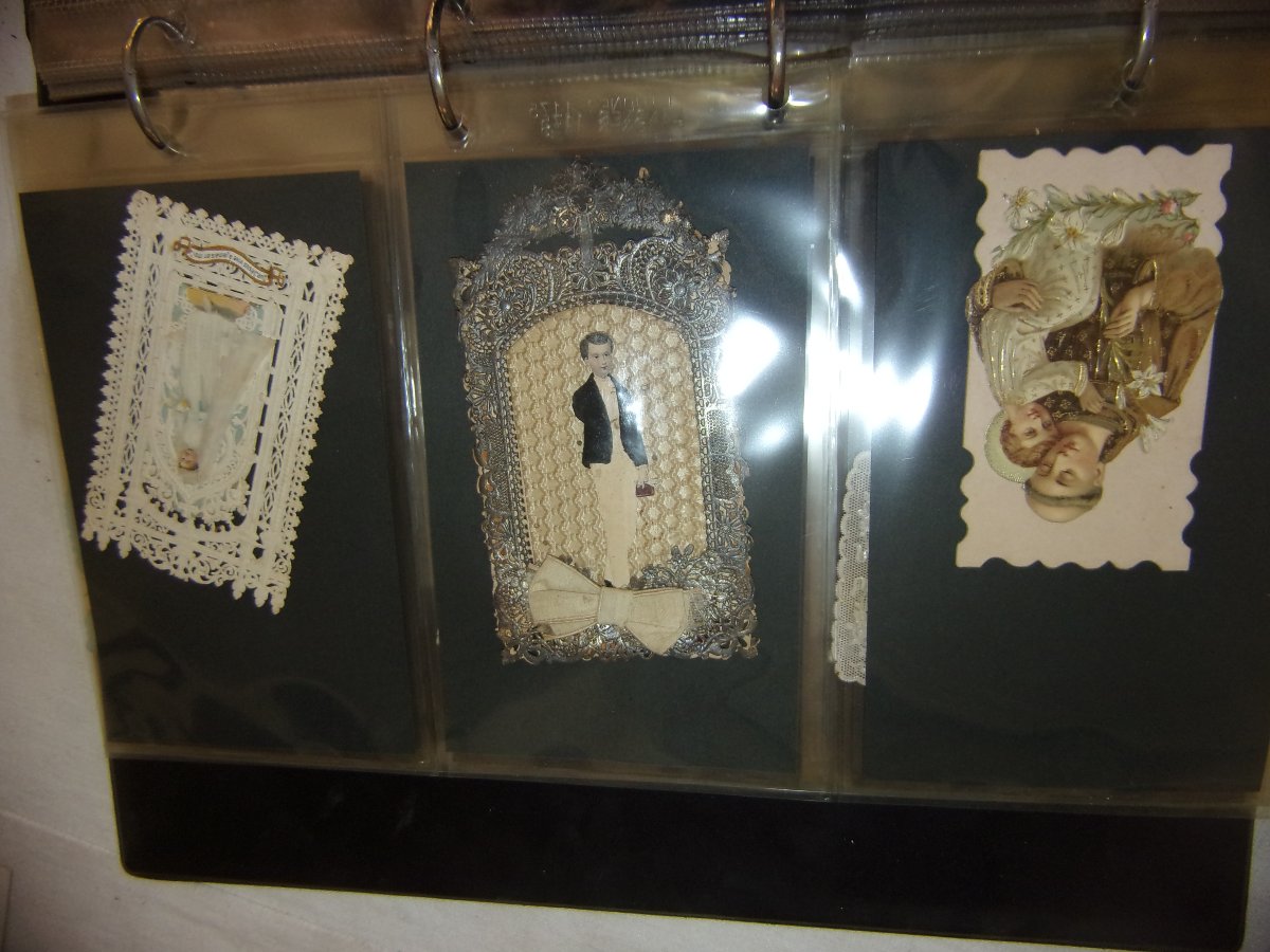 Album Of Religious Images And 19th-century Canivets.-photo-6