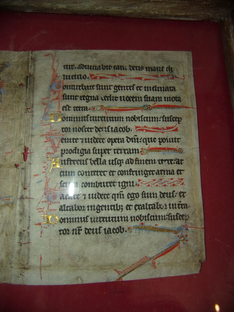 Important Illuminated Folio On Parchment—book Of Hours Or Psalter—circa 1400–1430.-photo-1