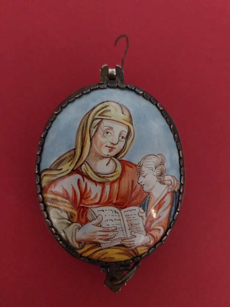 Reliquaire de dévotion à double émail peint représentant Saint Pierre et Sainte Anne 18ème.-photo-2