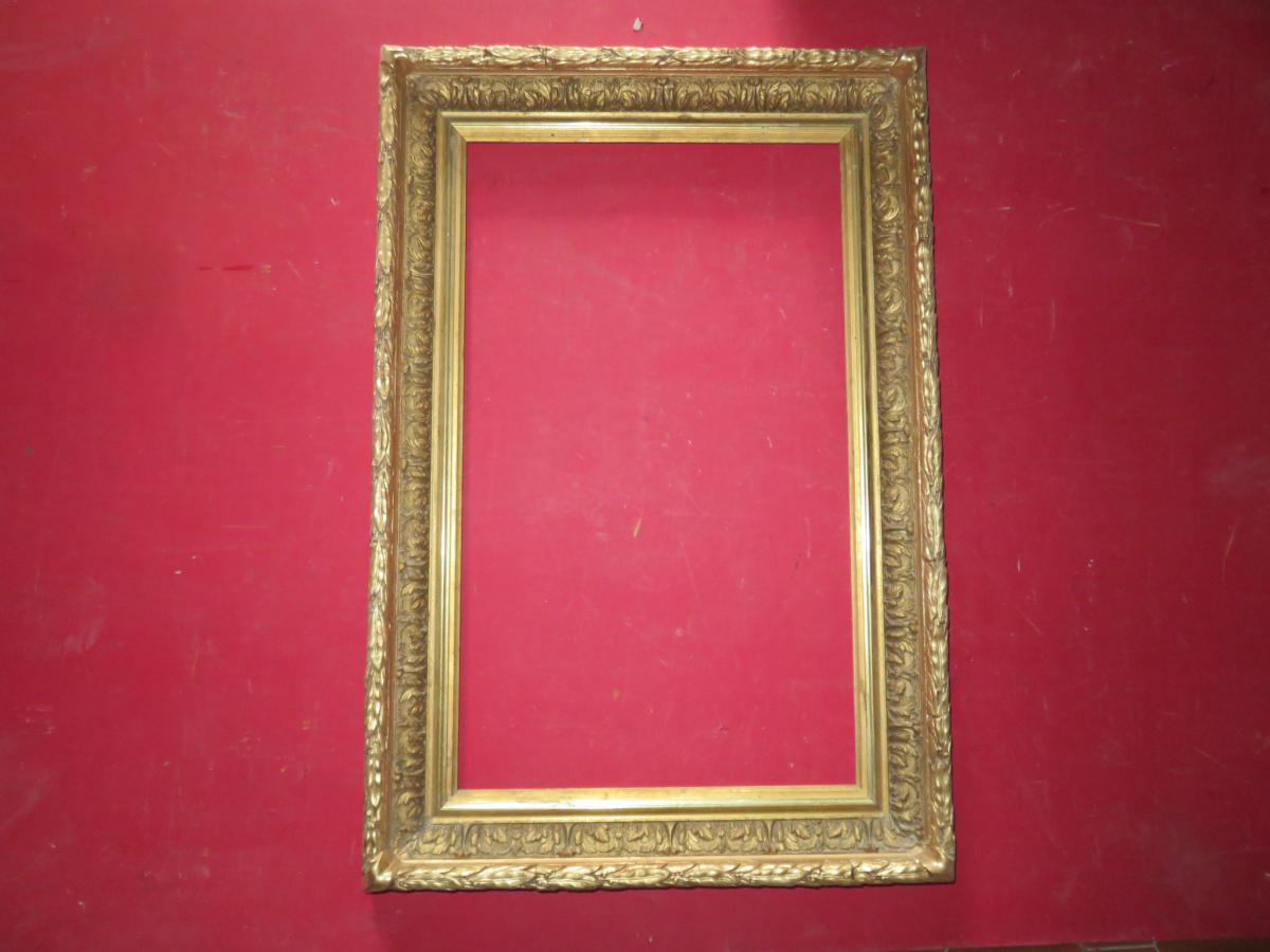 Setting 19th Time In Golden Wood.