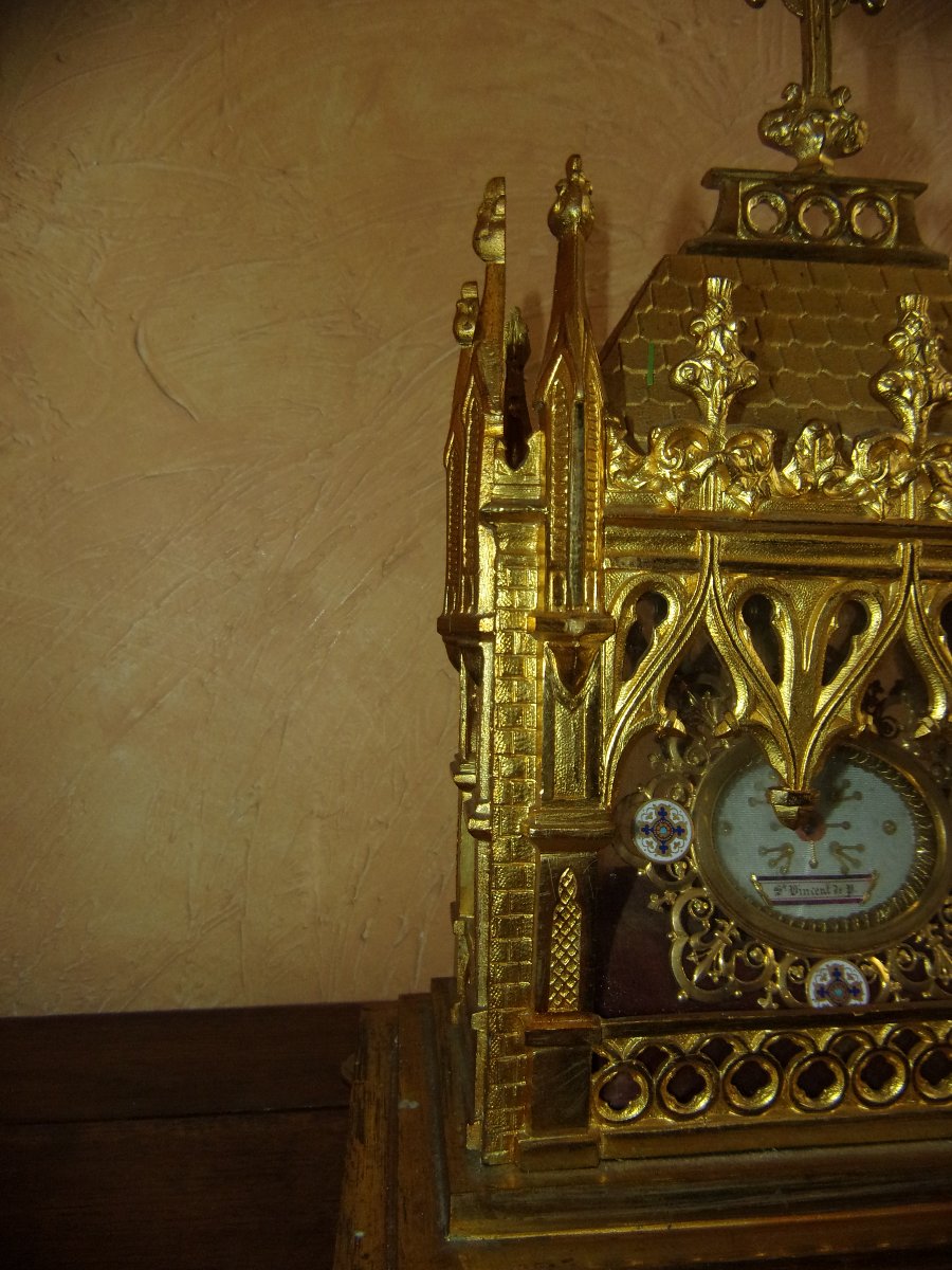  Neo-gothic Reliquary Made Of Gilded Bronze,  Relic Of Saint Vincent De Paul, 19th Century-photo-1