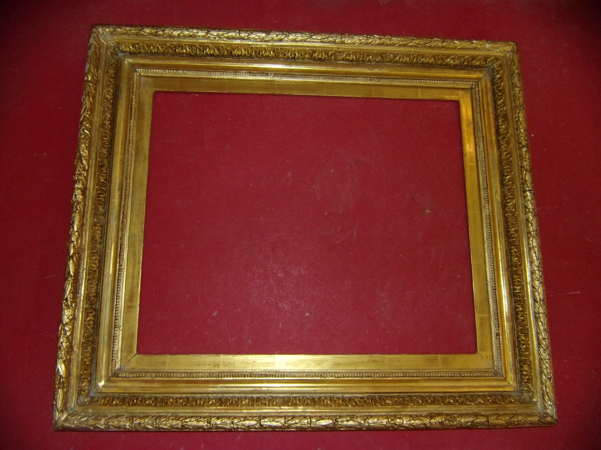 19th-century Gilded Wooden Frame.