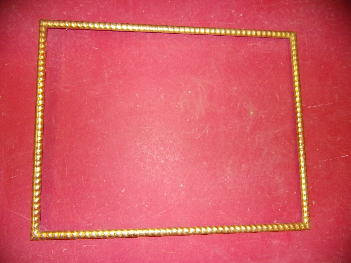19th-century Gilded Wooden Frame.