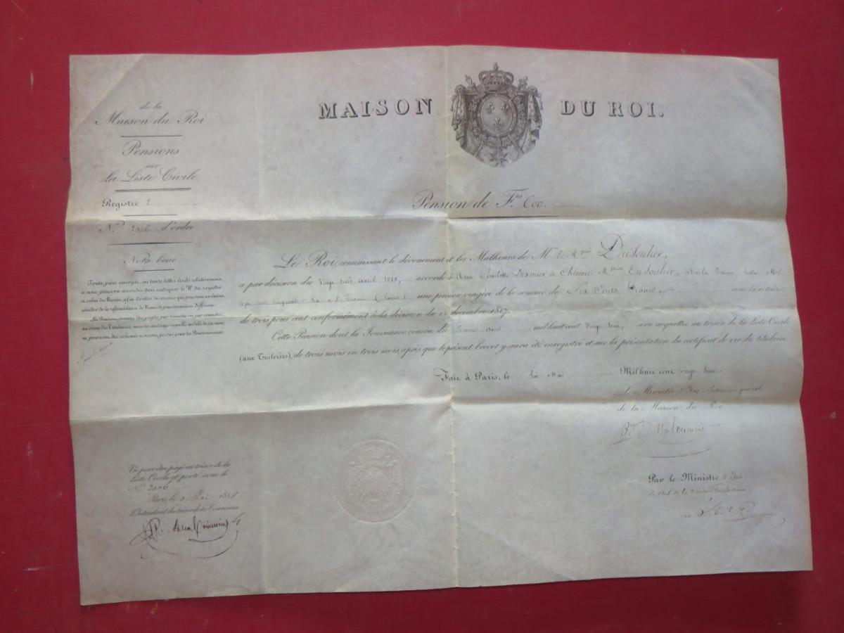 Pension De La Maison Du Roi, Datée De 1828.