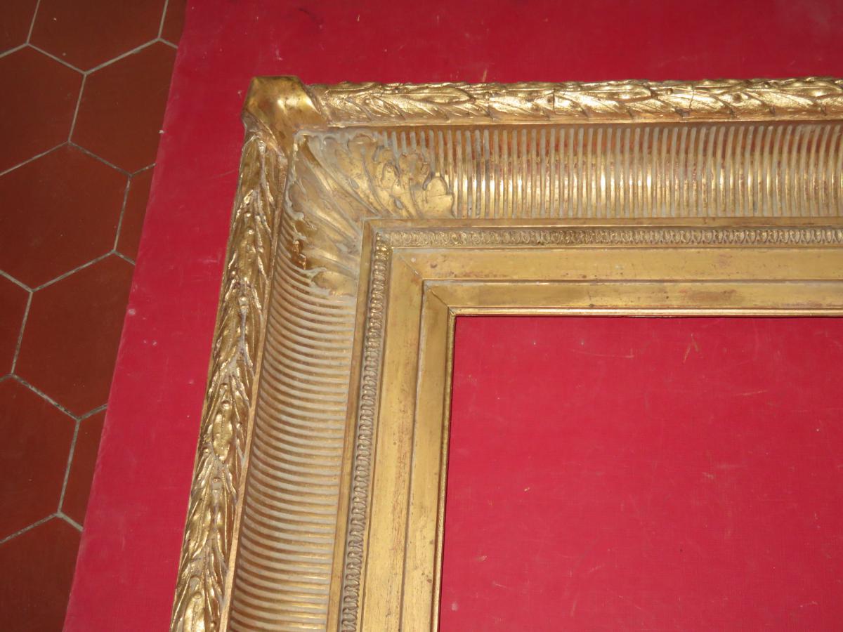 Setting 19th Time In Golden Wood.-photo-2